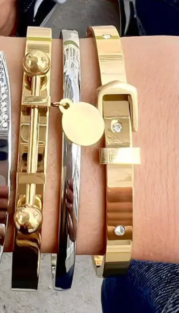 Love Bar Bracelet